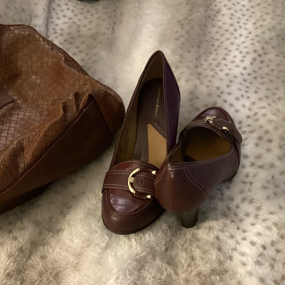 Cloud, walkers, size 9 maroon loafer pumps - Picture 5 of 5